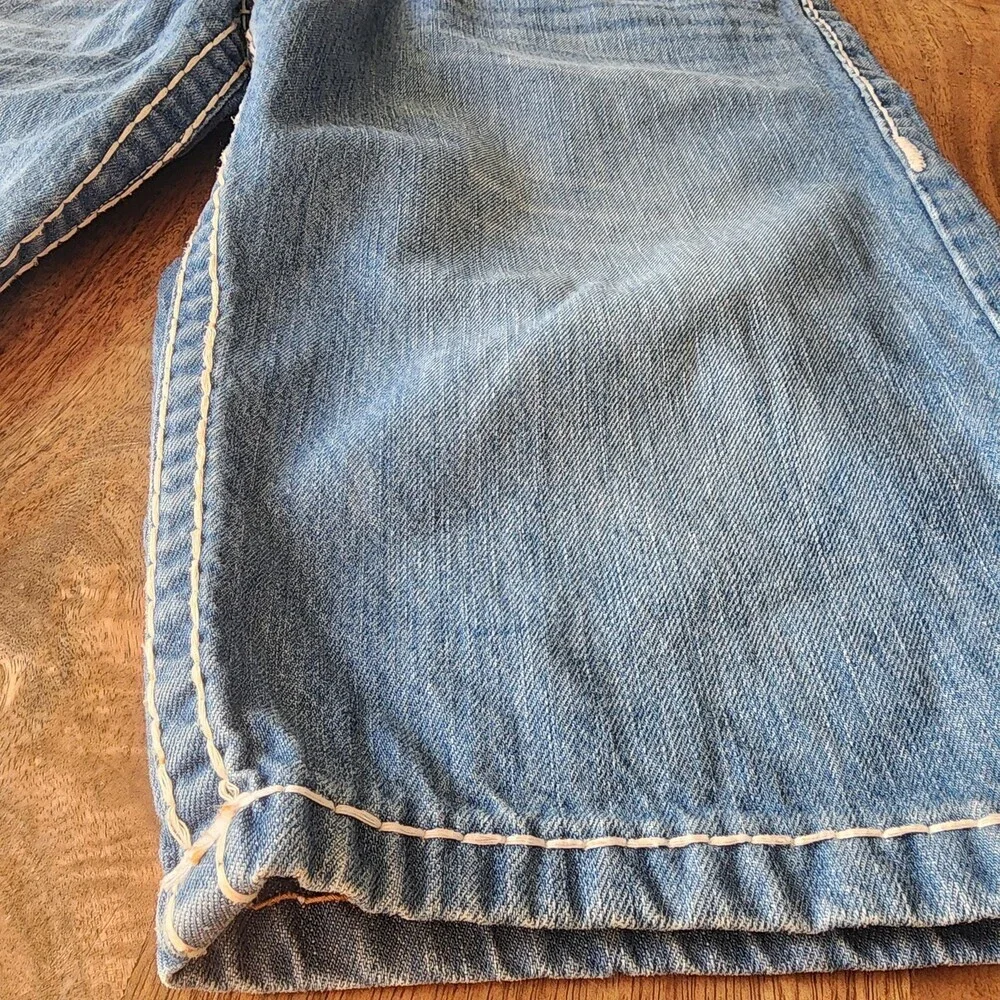 True Religion Shorts Mens 38 Blue Denim Ricky Bermuda Distressed Embroidered USA